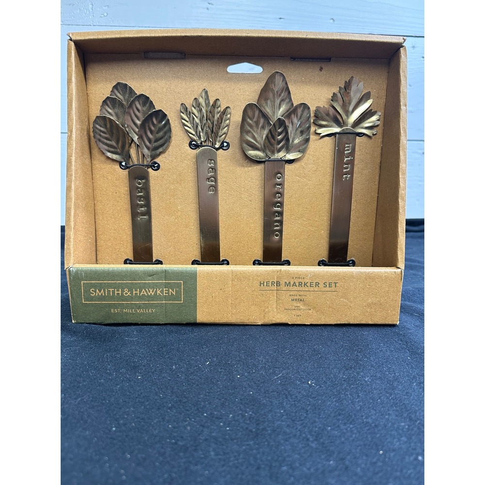 Smith & Hawken 4 Piece Metal Herb Marker Set Basil Sage Oregano Mint Bronze